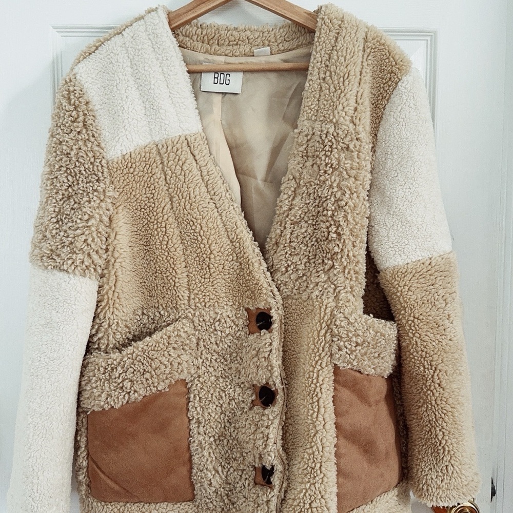BDG Women's Cozy Tan and Cream Teddy Jacket